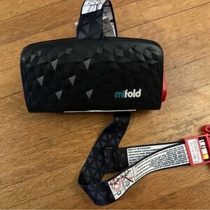 Black Mifold booster seat